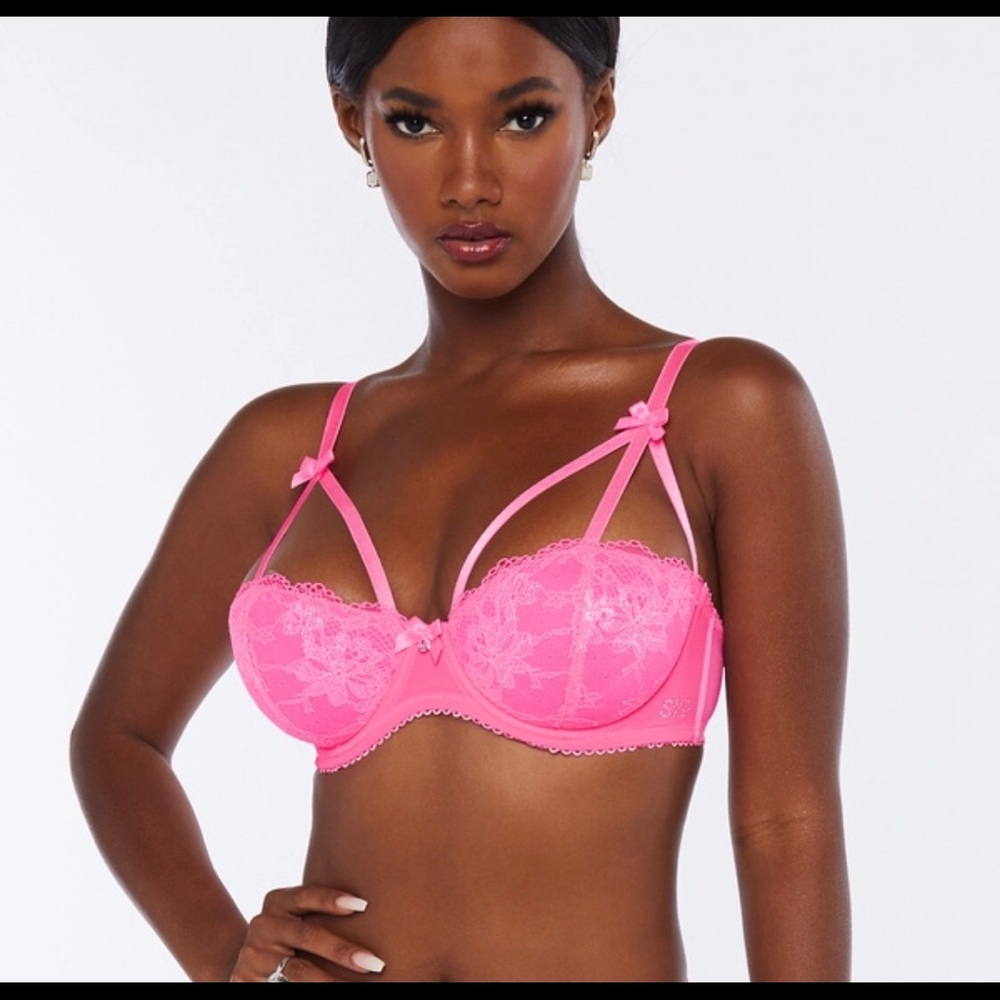 Savage  x Fenty Iridescent Lace Caged Demi Bra